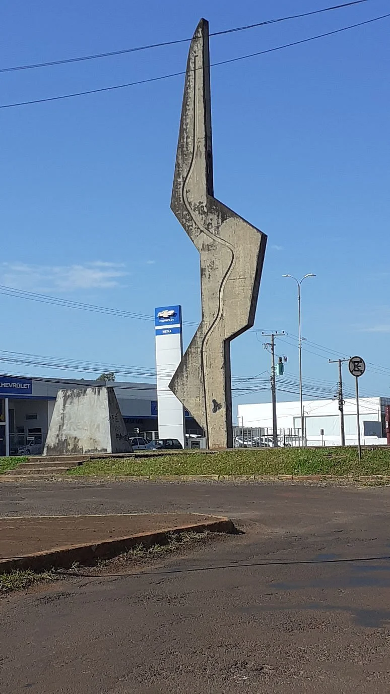 Monumento a Coluna Prestes