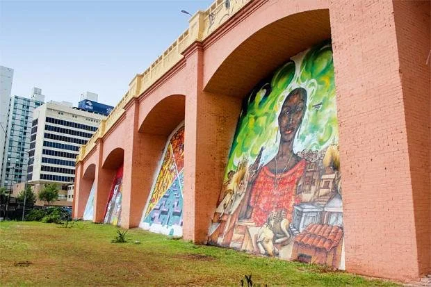 Muro dos Arcos da Avenida 23 de Maio