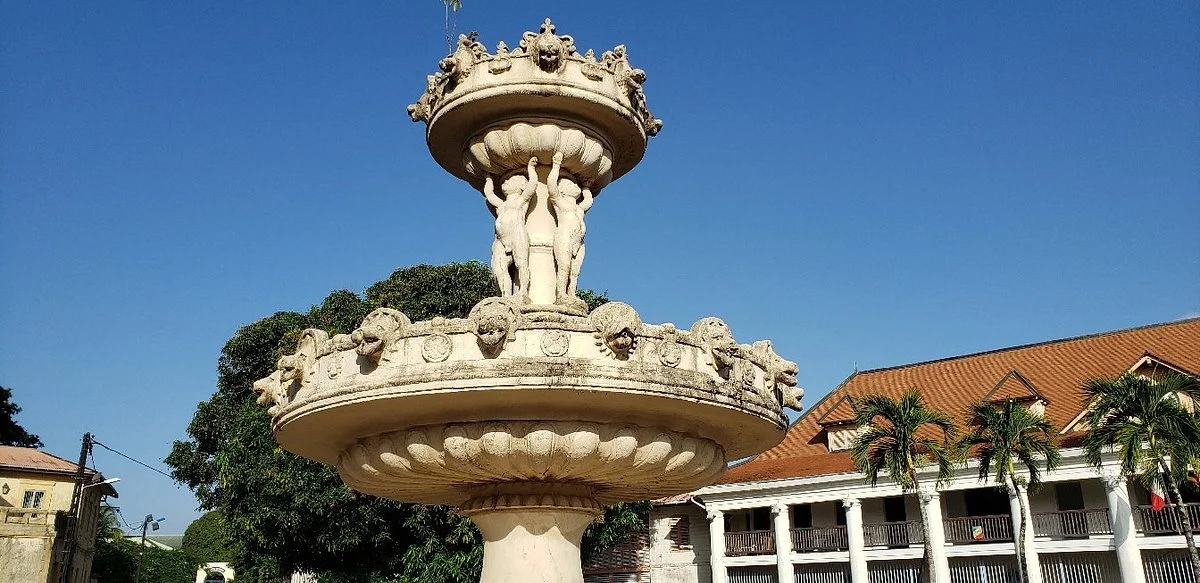 Fontaine De Montravel