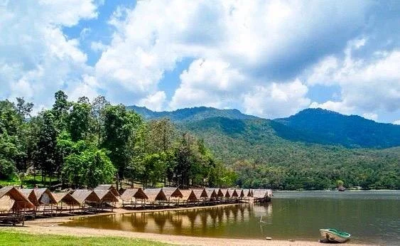 Huay Tung Tao Lake