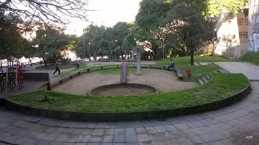 Praça Raul Pilla