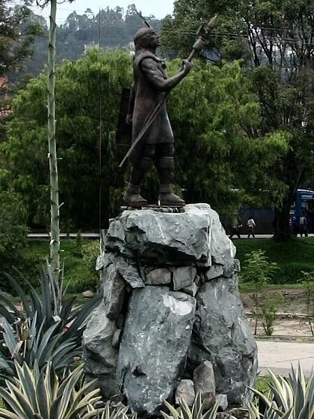 Monumento a Huayna Capac