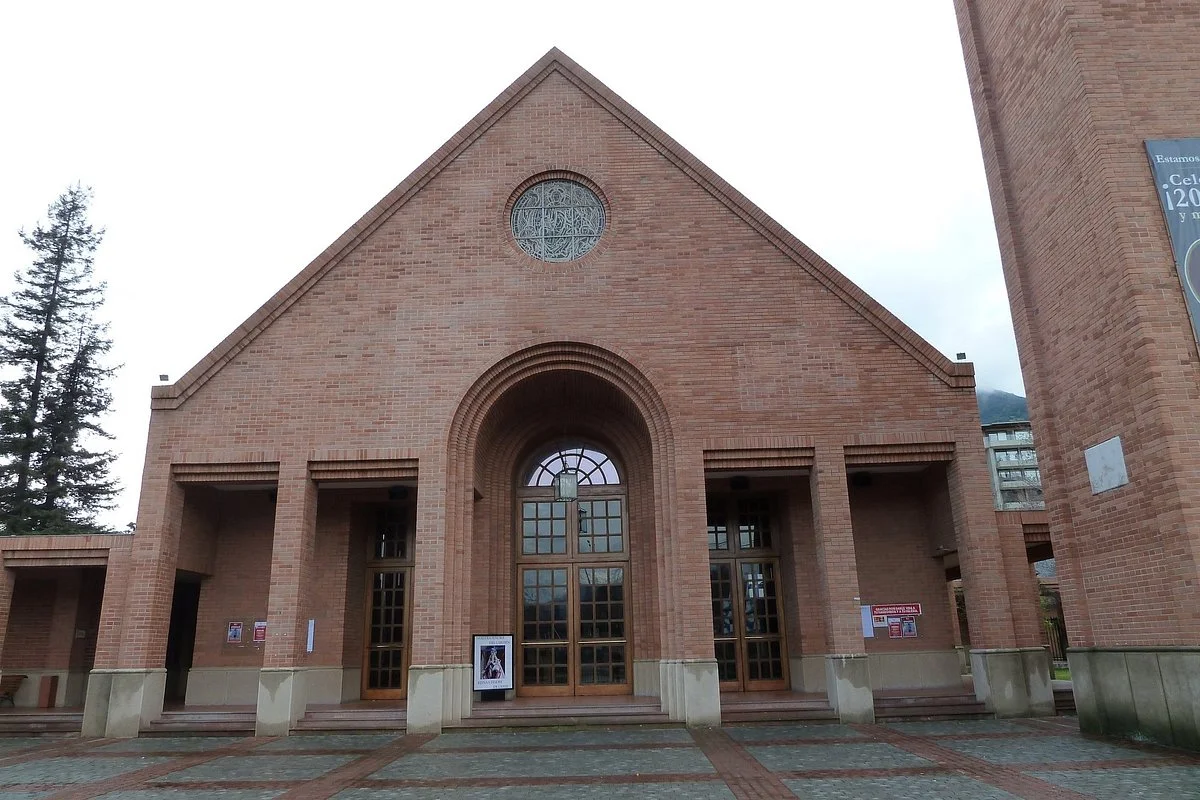 Iglesia San Francisco de Sales