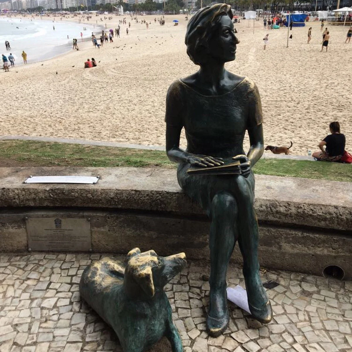 Clarice Lispector Statue