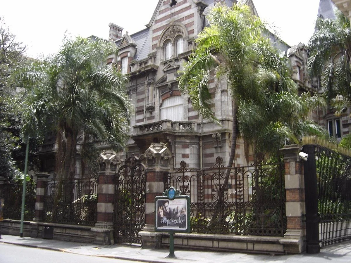 Residencia Maguire