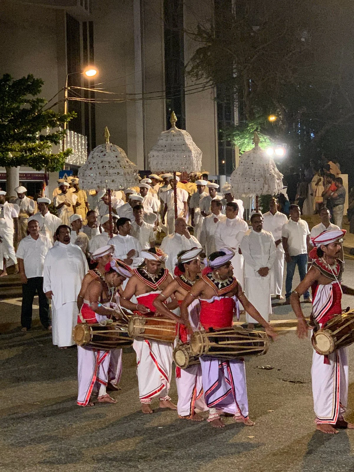 Nawam Perahera