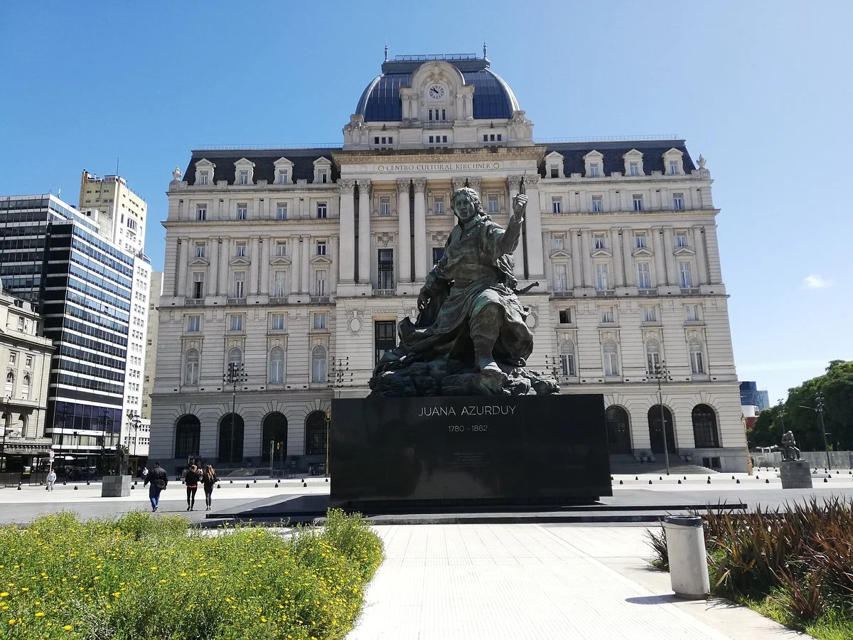 Monumento a Juana Azurduy