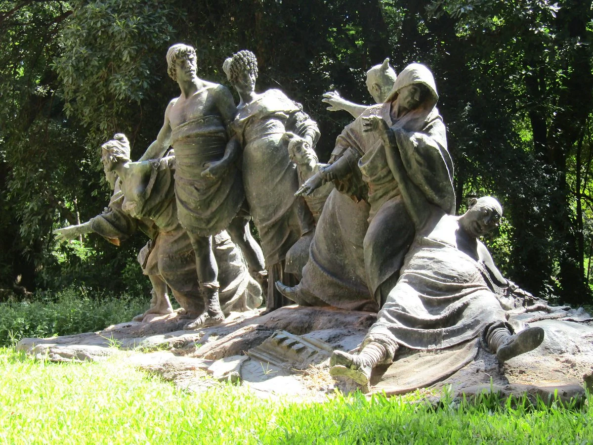 Escultura de Saturnalia