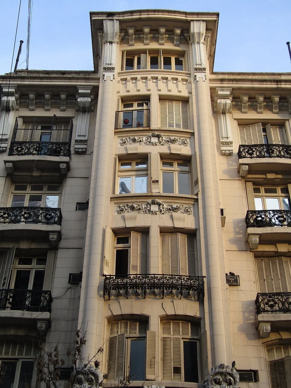 Edificio de los Atlantes