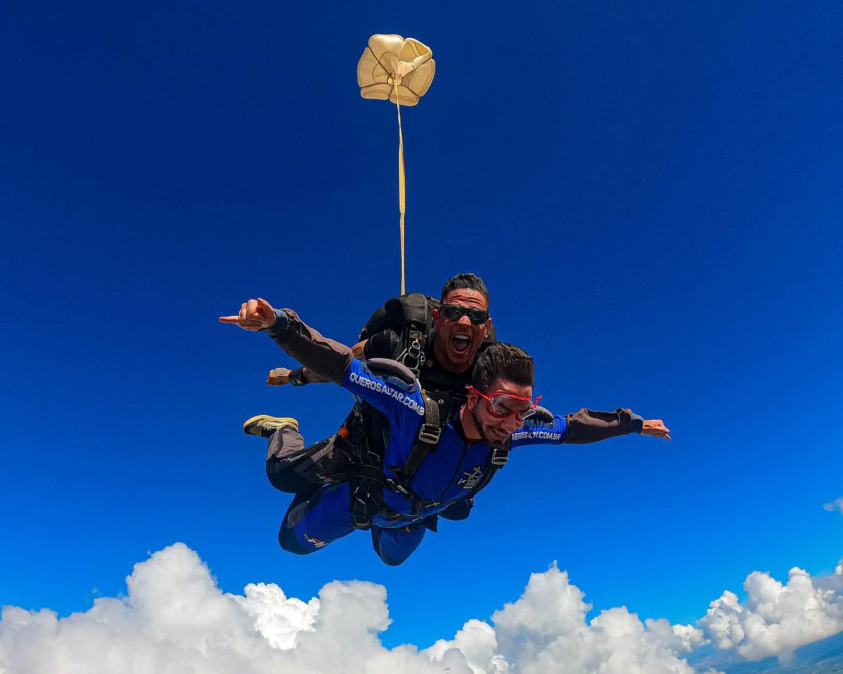 Quero Saltar SkydiveThru