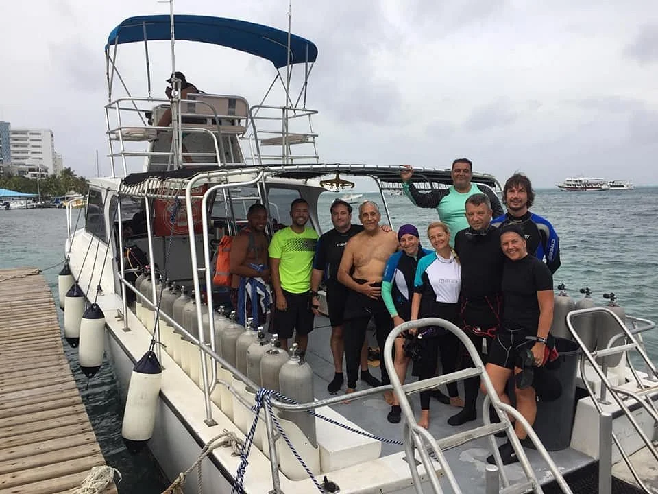 Blue Life Centro de Buceo