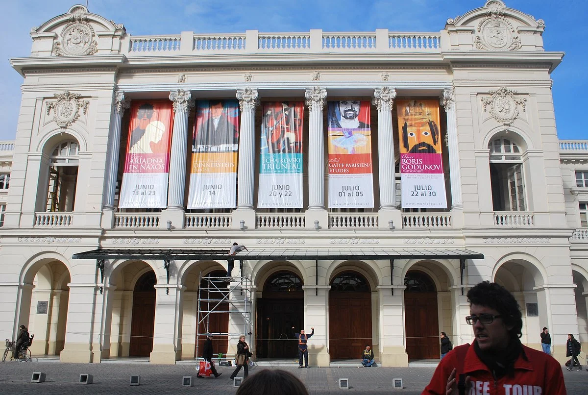 Free Walking Tour of Santiago