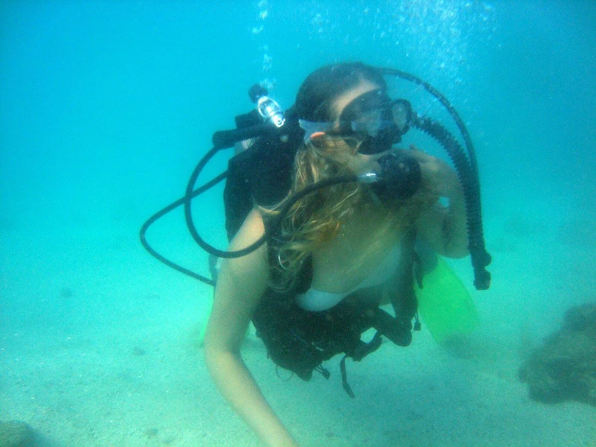 Submerso Scuba Diver