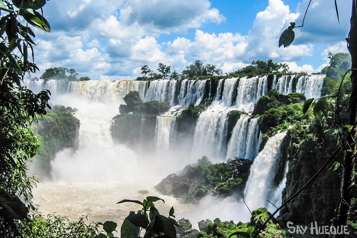 Iguazu Falls Tours by Say Hueque