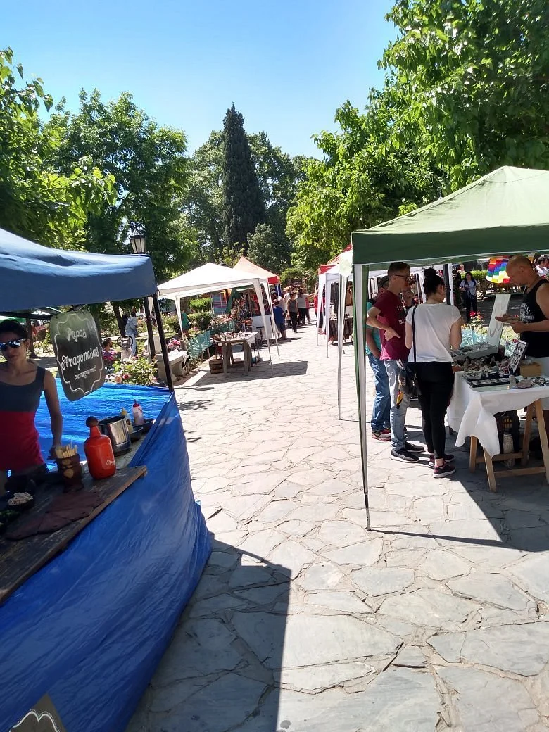 Feria de Artesanos de Villa de las Rosas