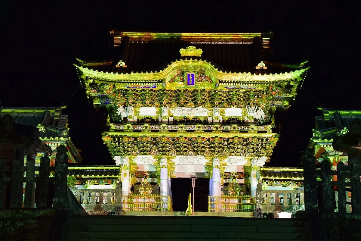 Yomeimon (Main Gate)
