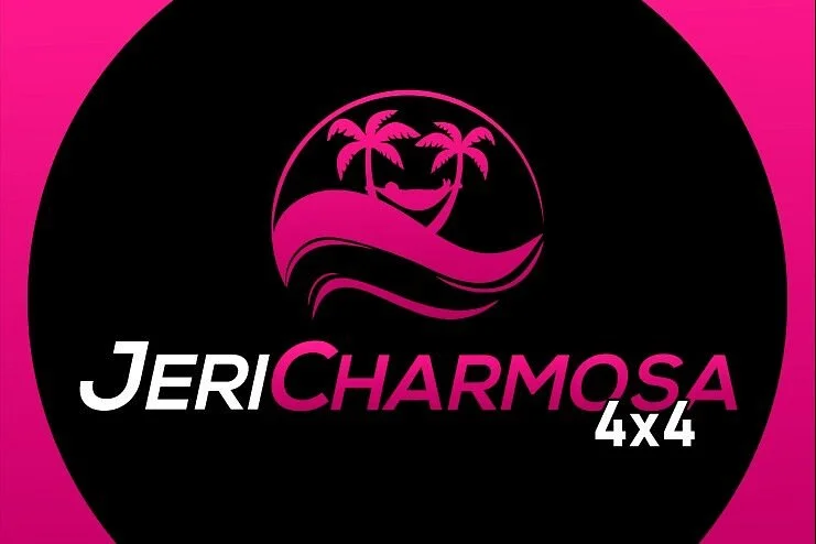 Jeri Charmosa 4x4