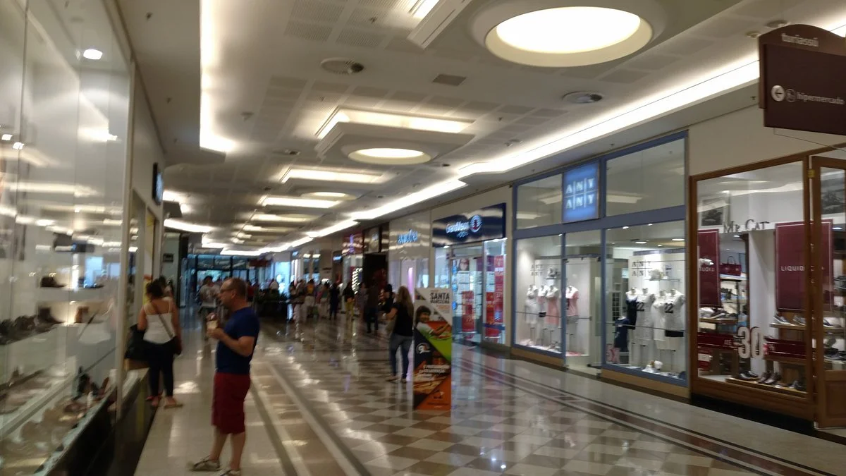 Shopping Bourbon
