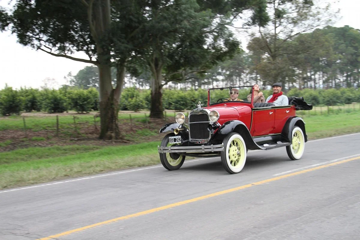 Antique Tour Experience