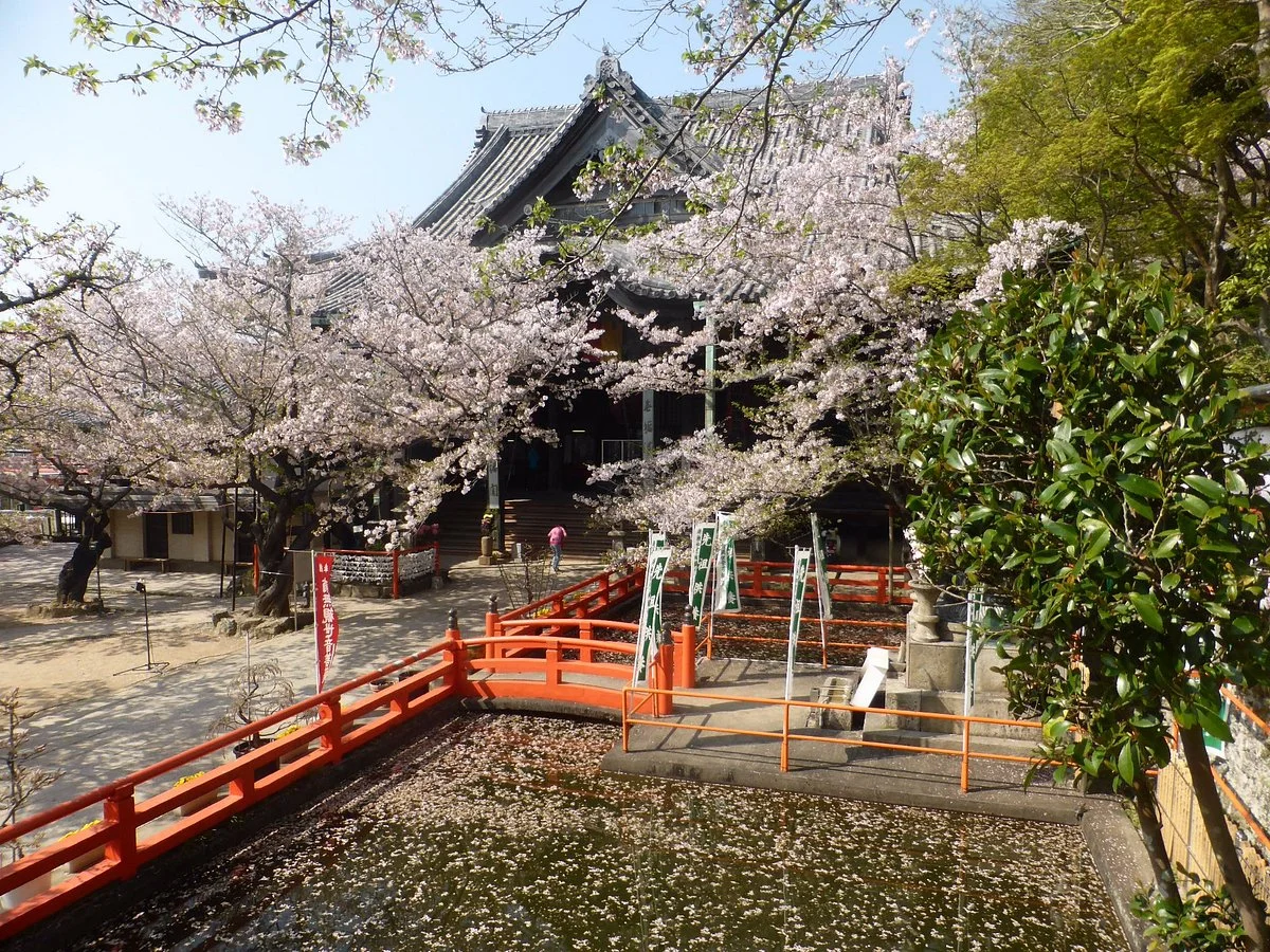 Kimiidera Temple