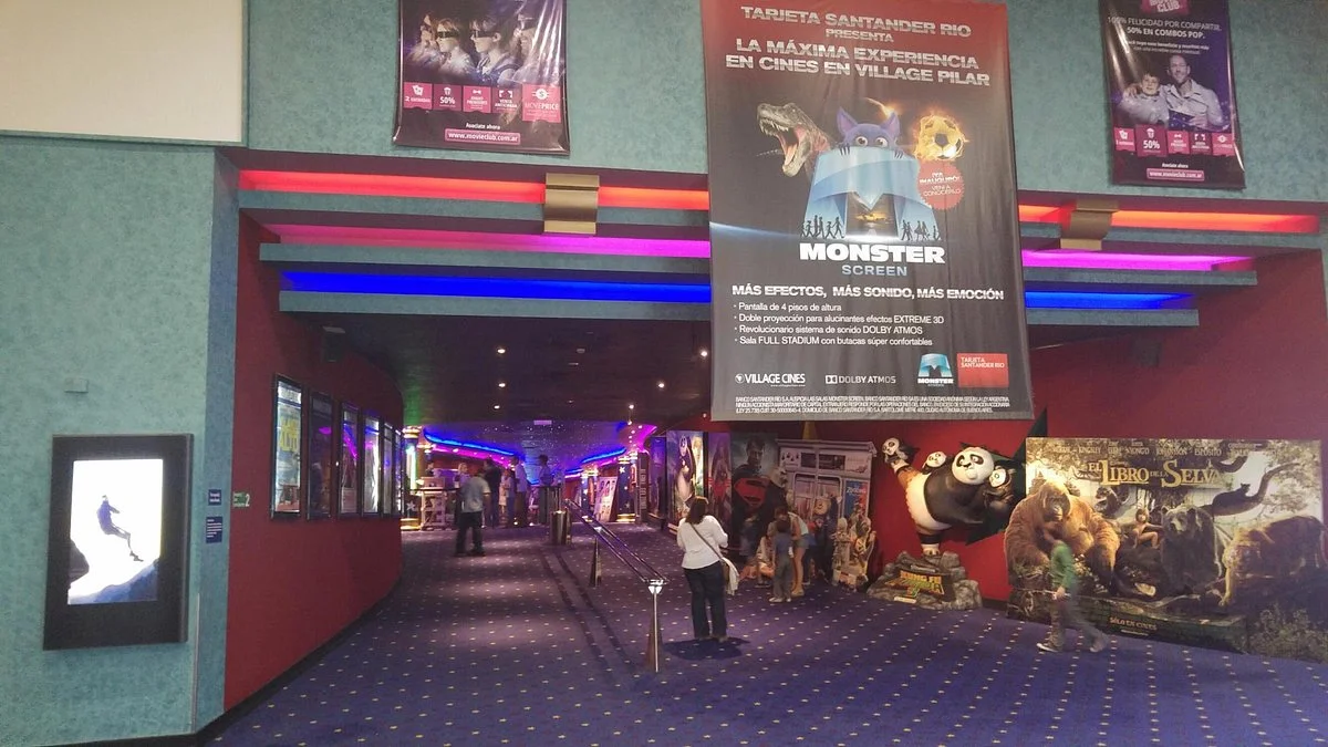 village cines pilar
