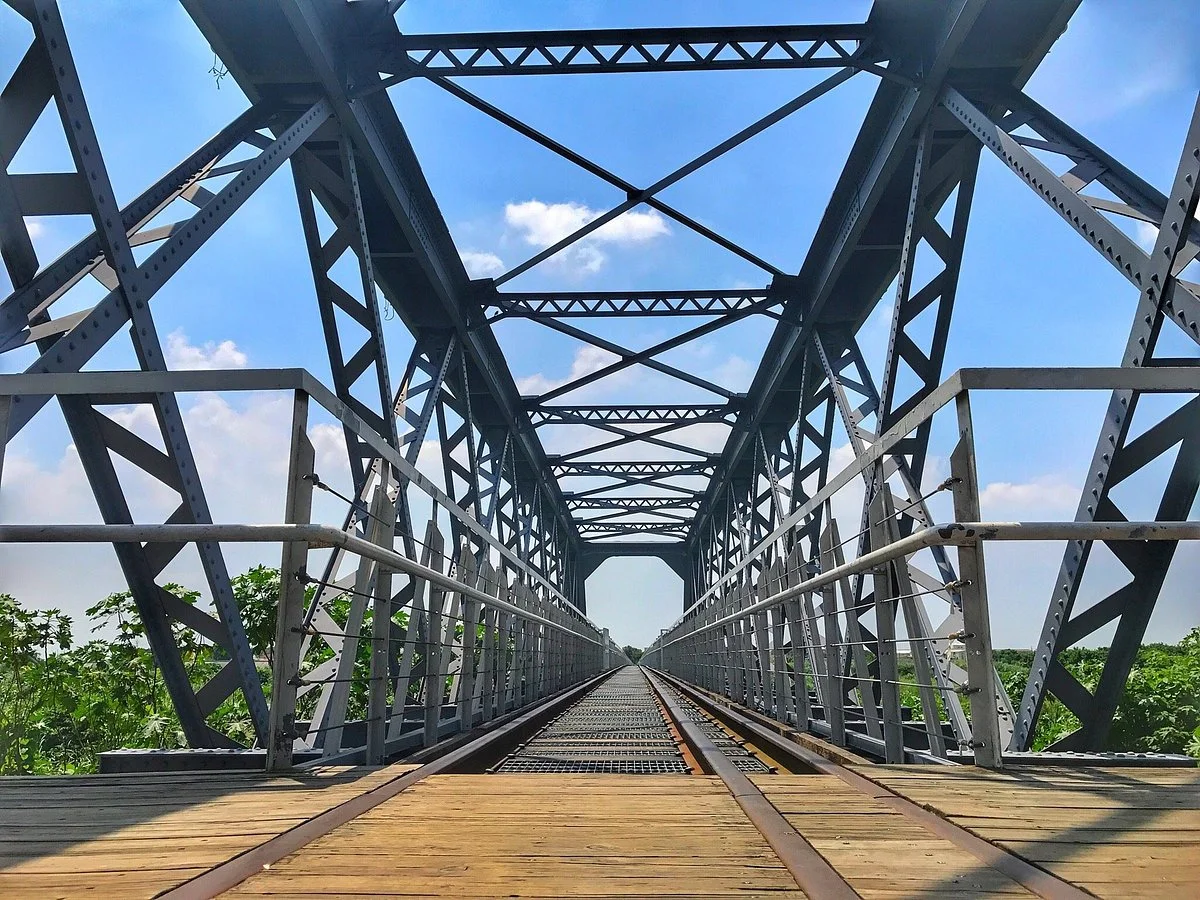 Huwei Steel Bridge