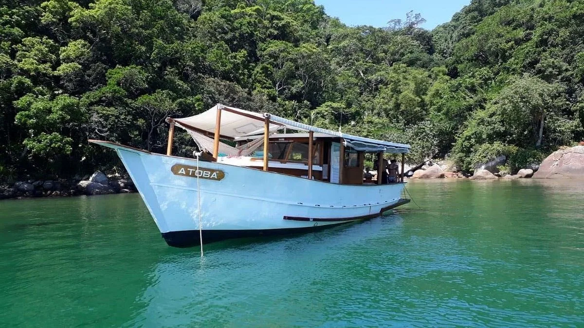 Barco Atobá