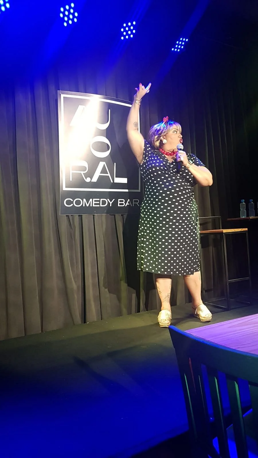 Autoral Comedy Bar