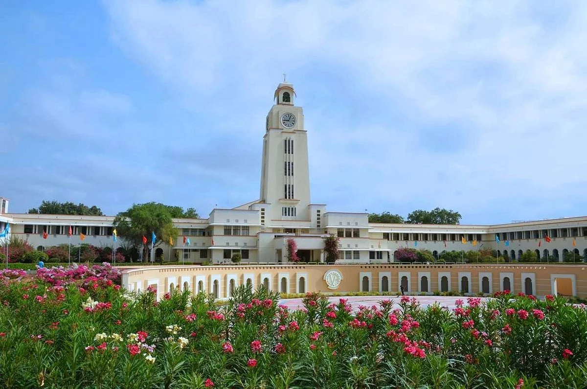Birla Institute of Technology and Science (BITS)