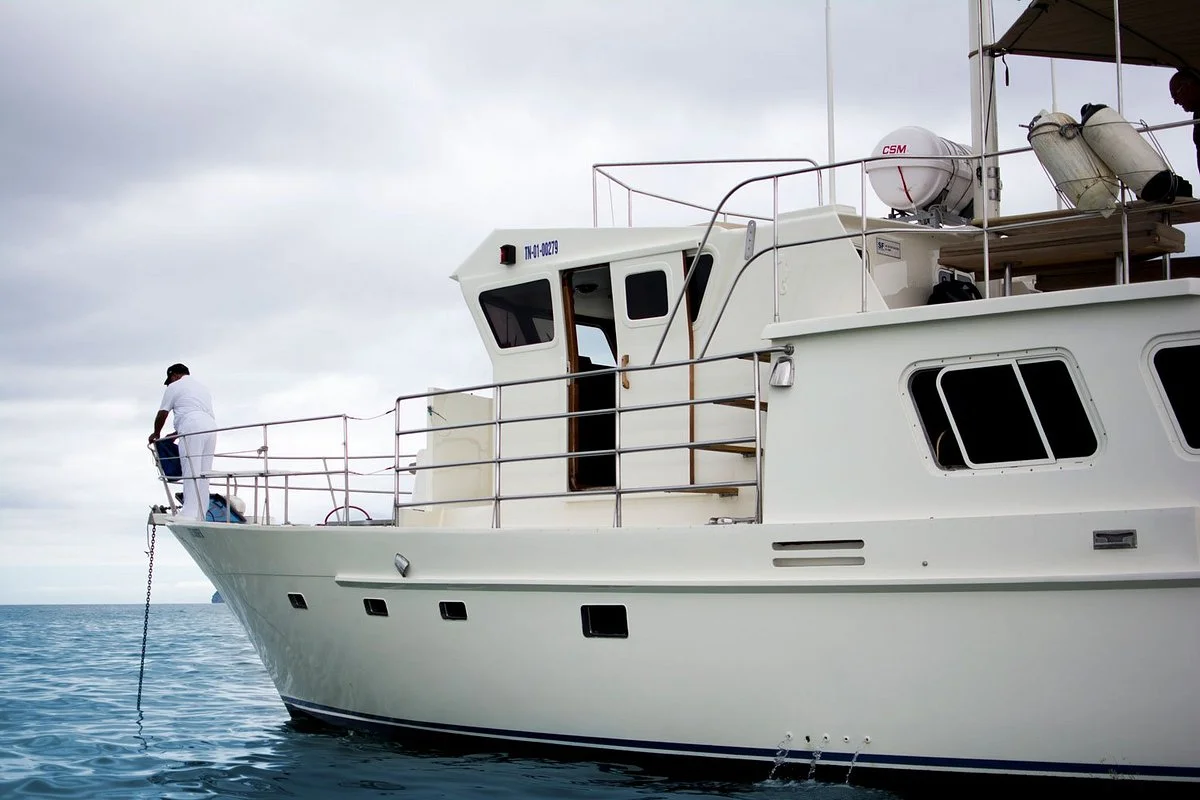 Yacht Santa Fe III