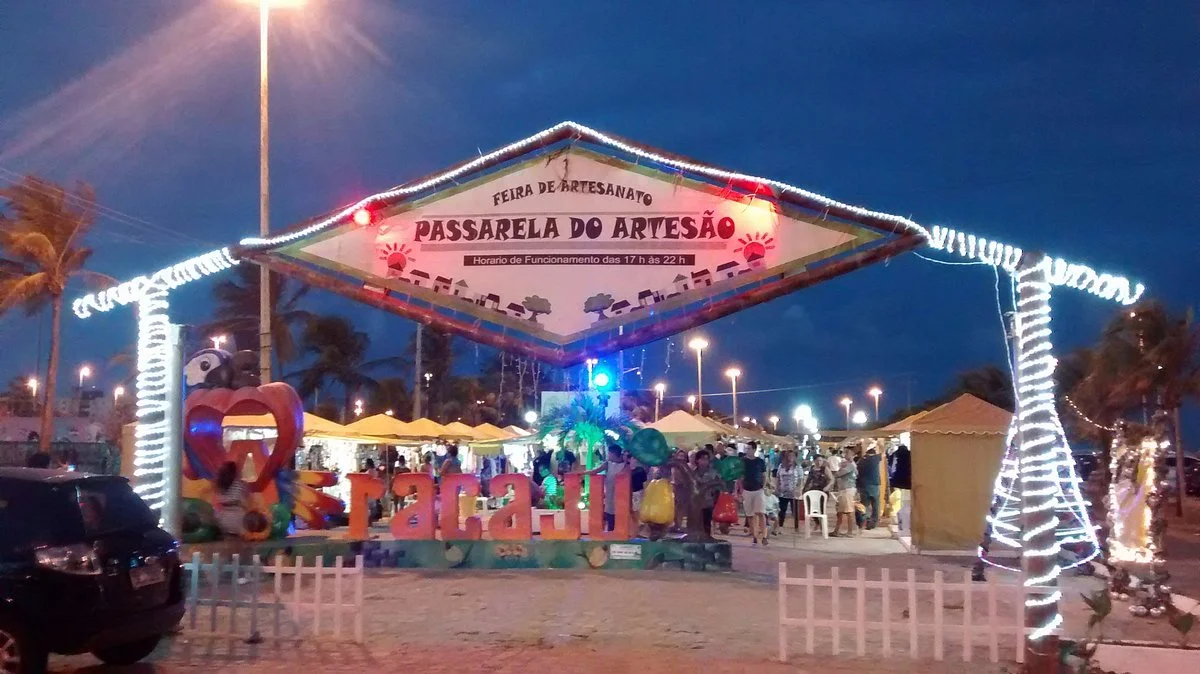 Passarela Do Artesao