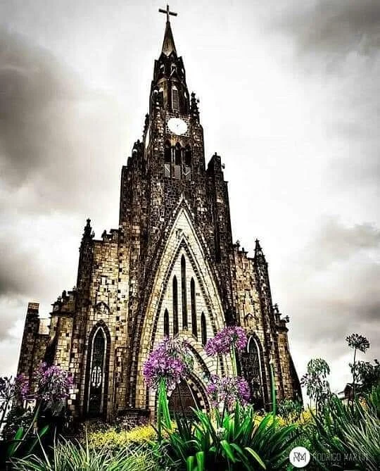 Plátano Turismo Gramado