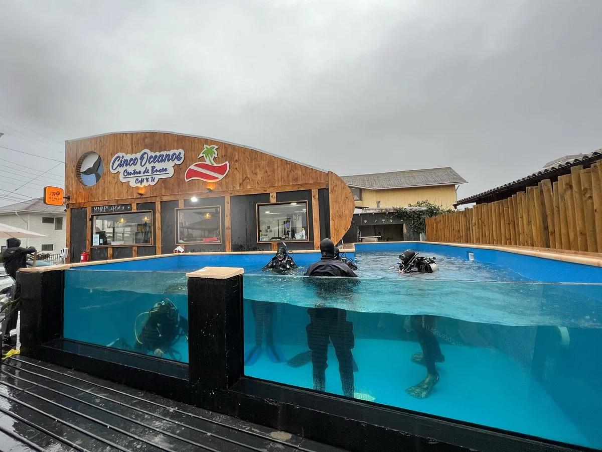 Cinco Oceanos Dive Center