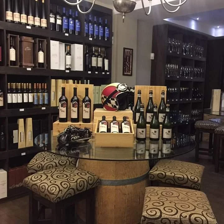 Vinoteca Caminos Wine Boutique