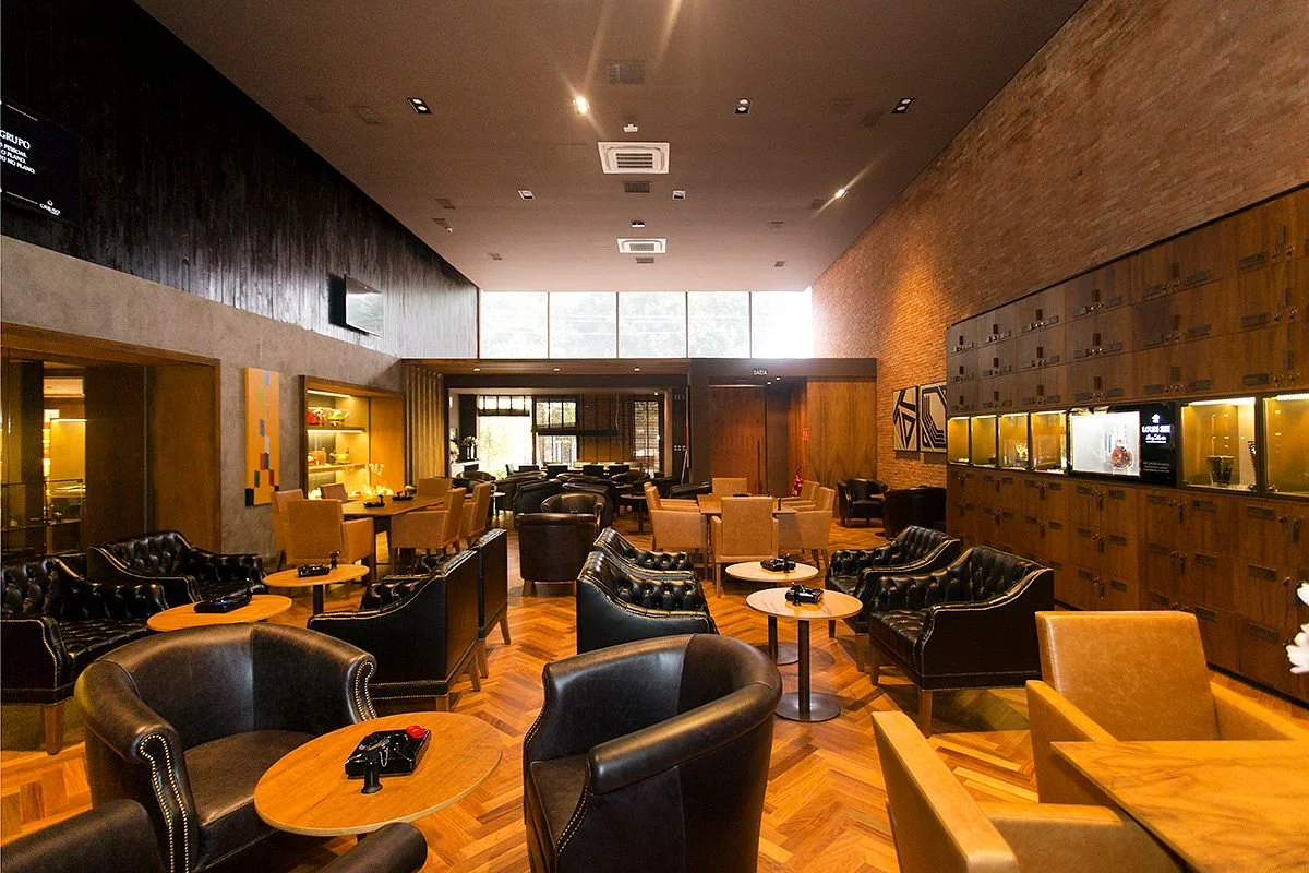 Caruso Lounge