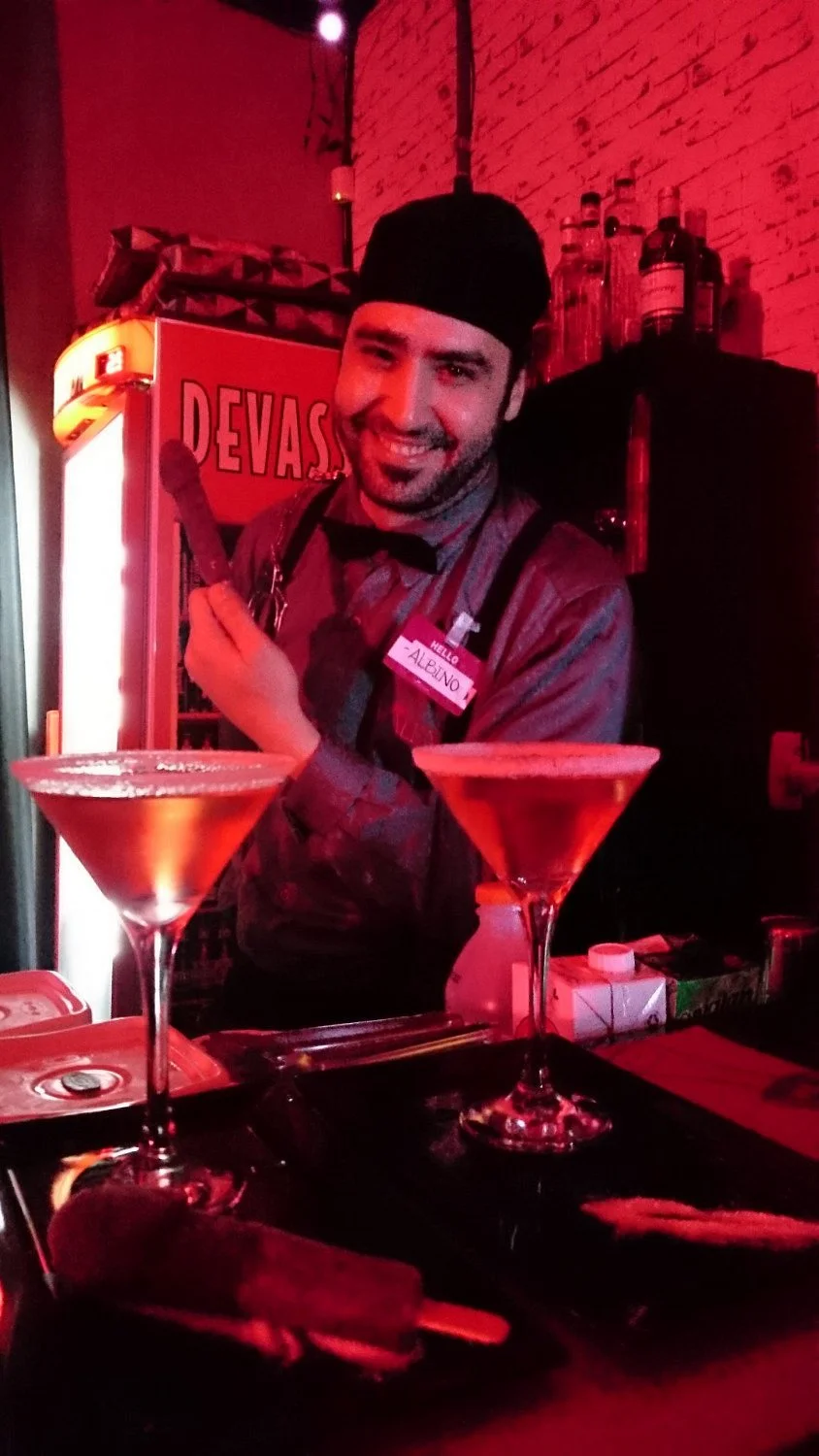 Valen Bar