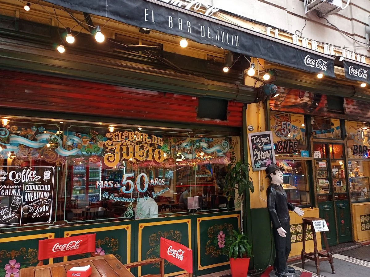 El Bar de Julio