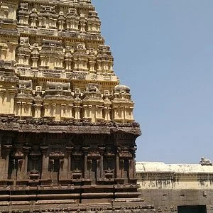 Sri Somanadha Paashaana Lingeswarar Temple