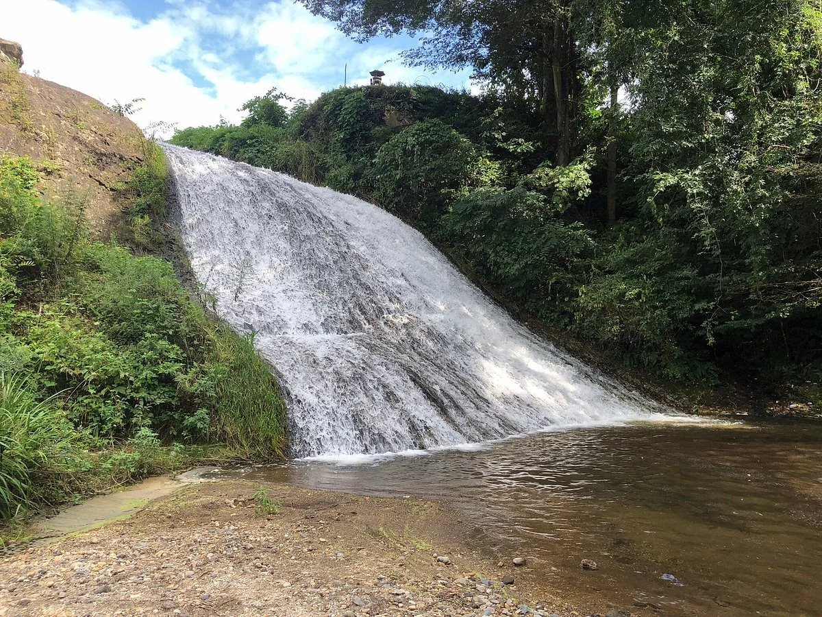 Kabuto Falls