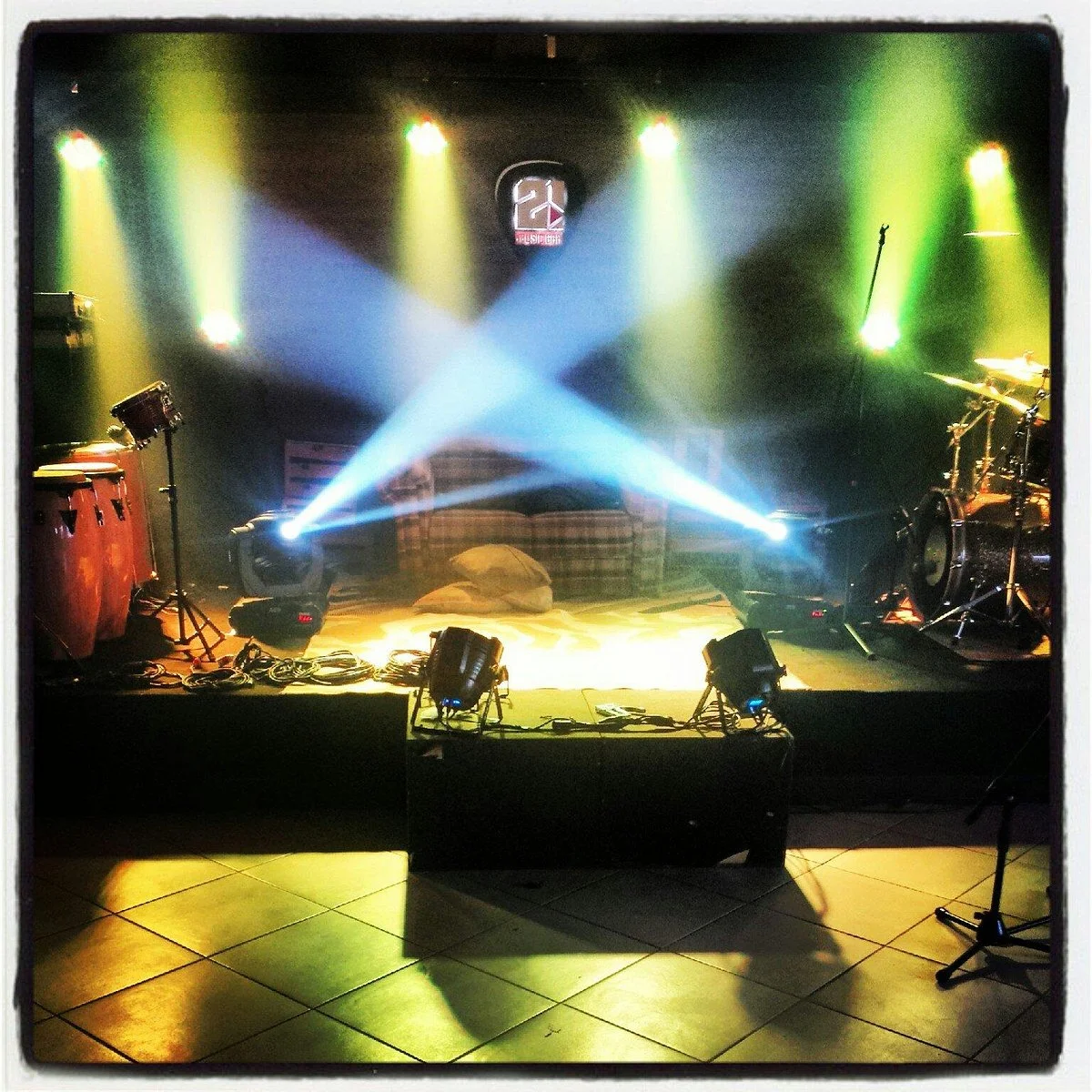 21 Music Bar