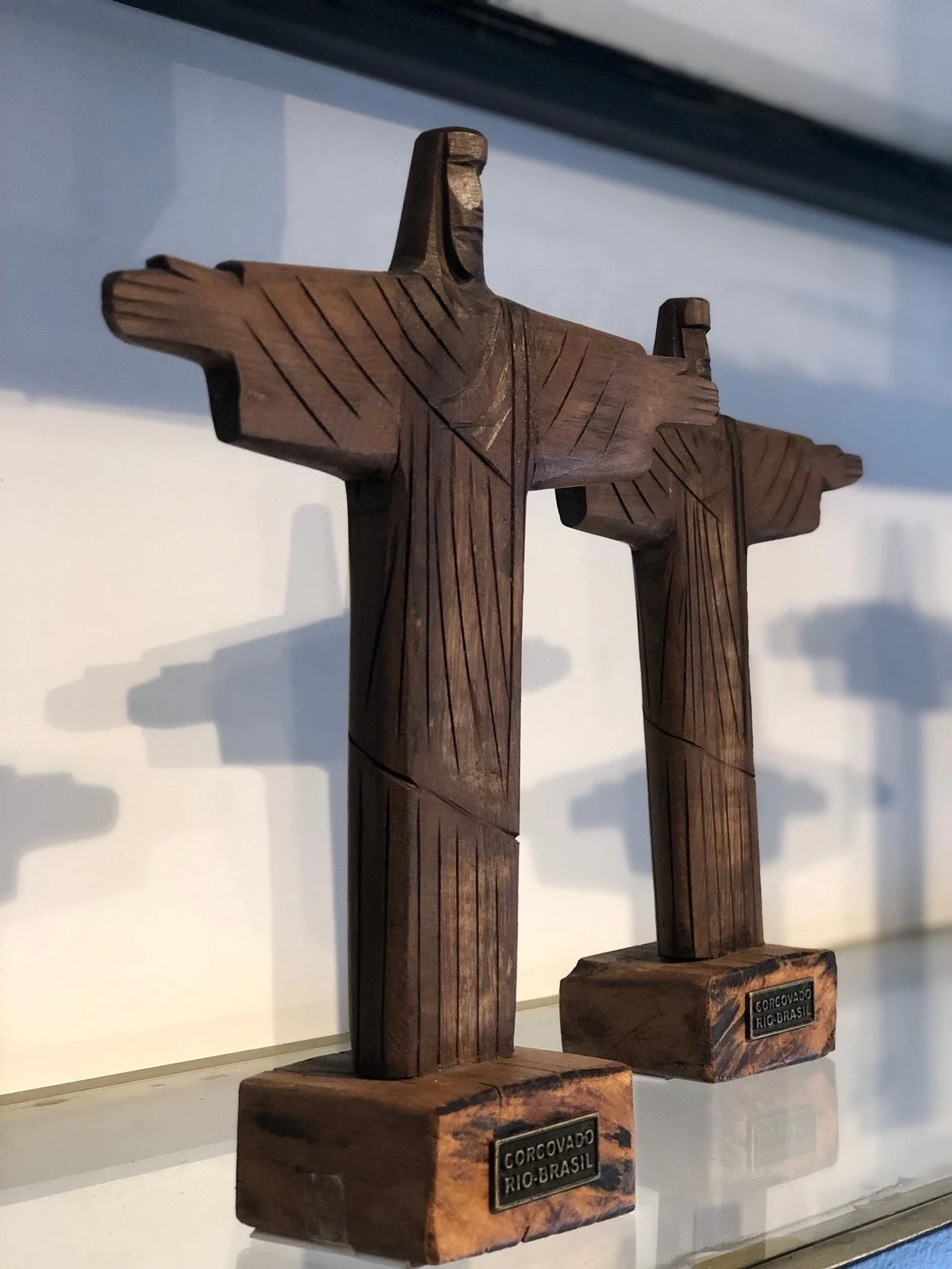 Tucanos e Papagaios