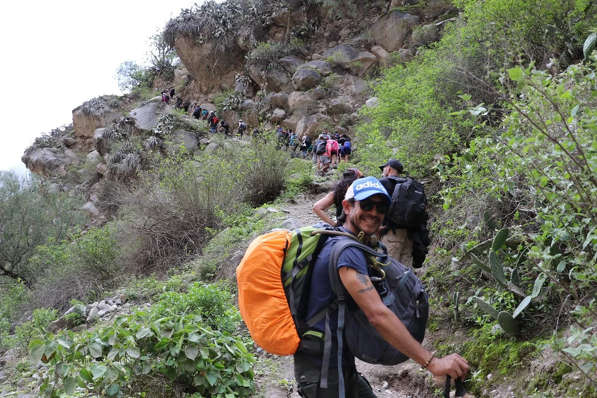 CUMBRES PERU ADVENTOURS