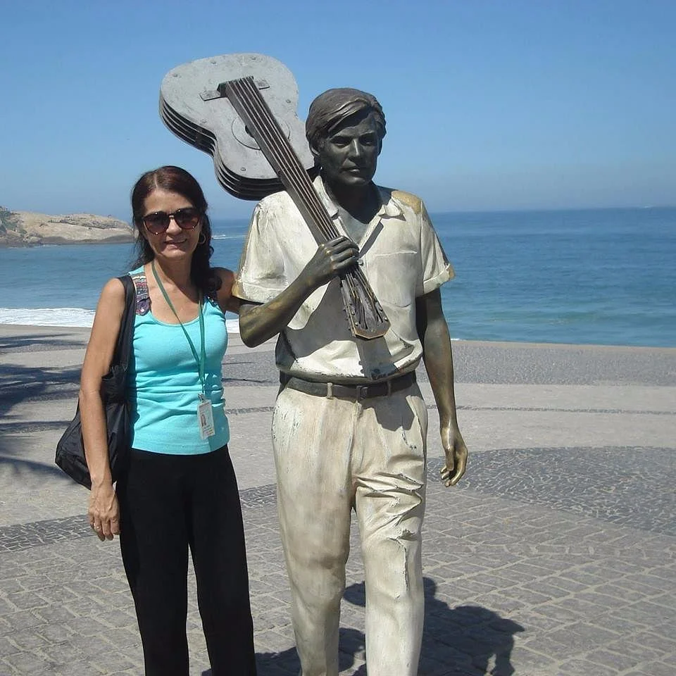 Ana Lemos Tour Guide
