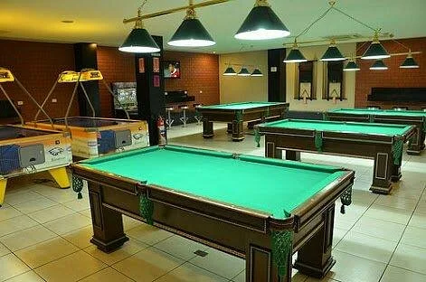 Center Bowling