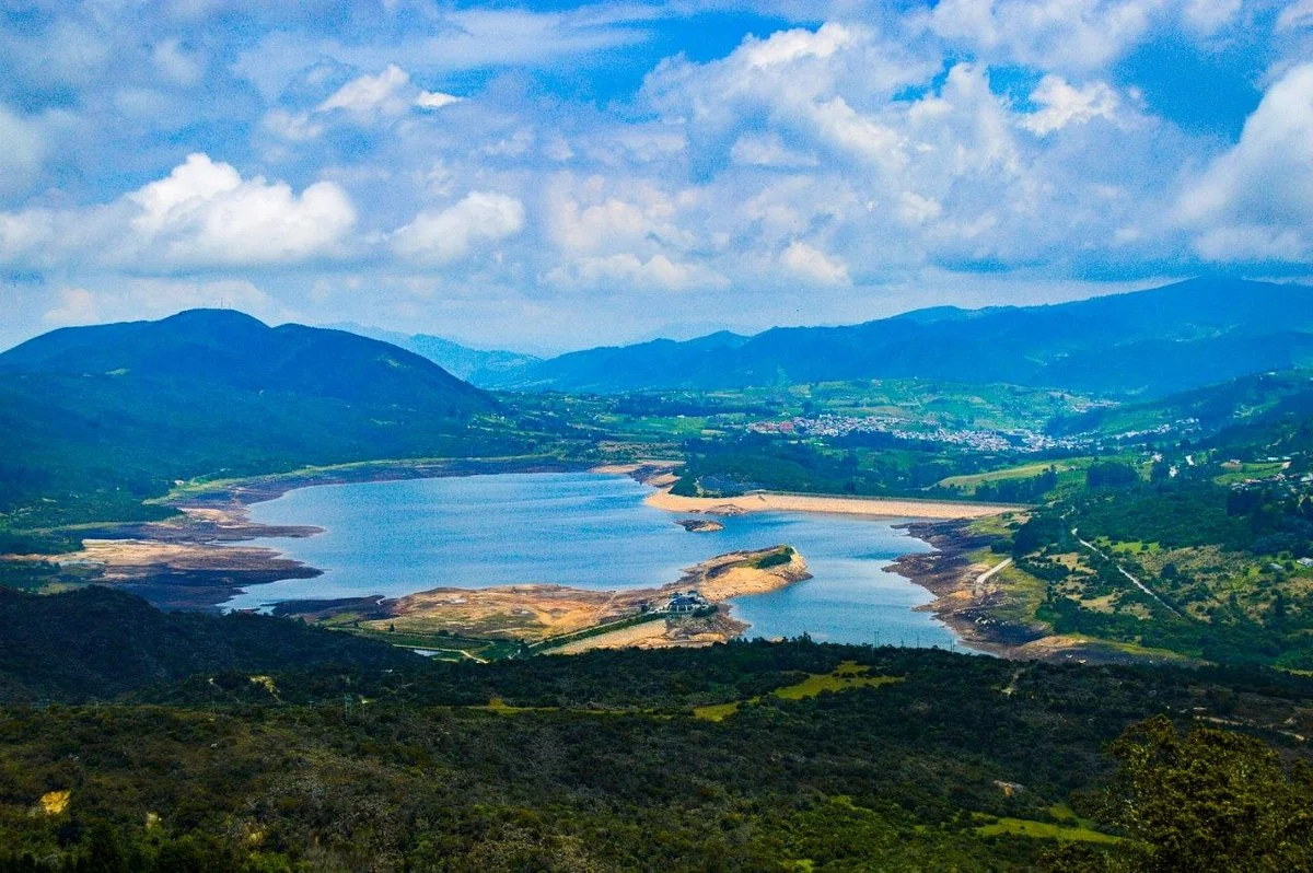 La Berraquera - The Colombian Experience