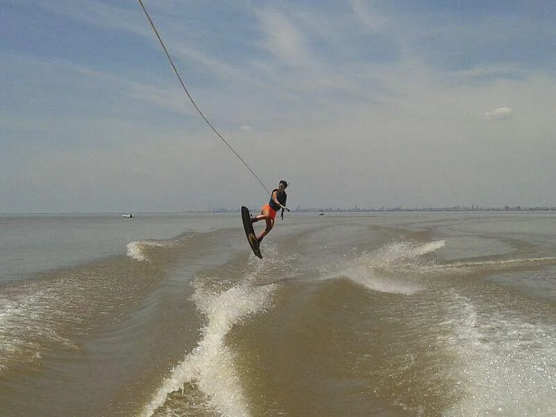 Quiero Wake