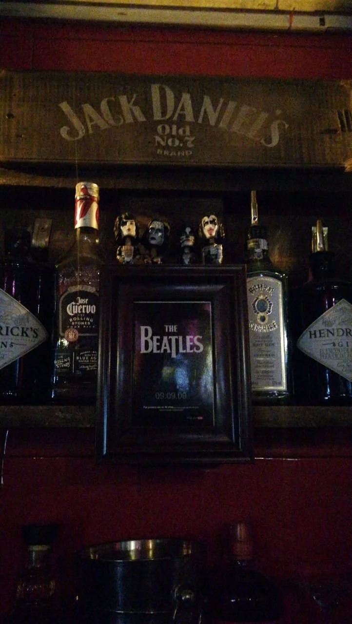 Mr Rock Cafe Galeria Bar