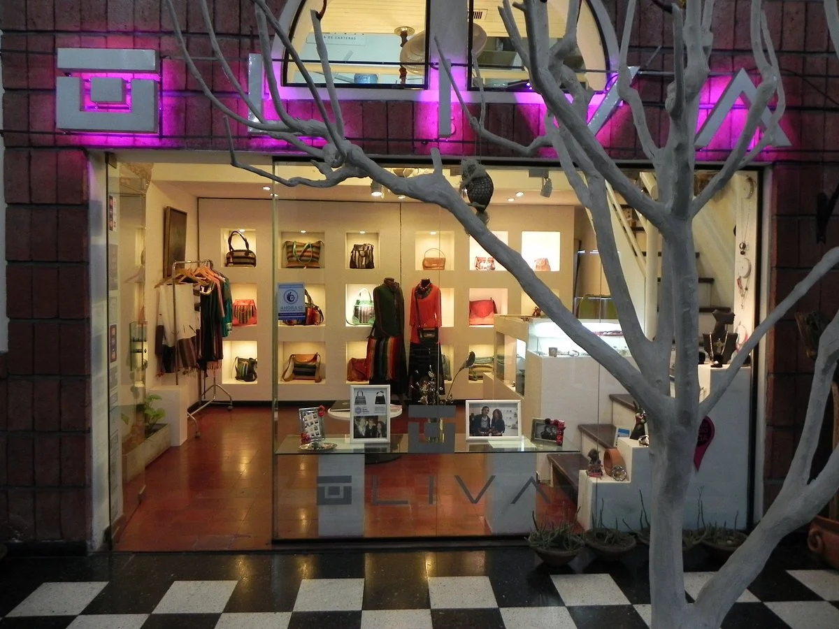 Oliva Casa de Carteras