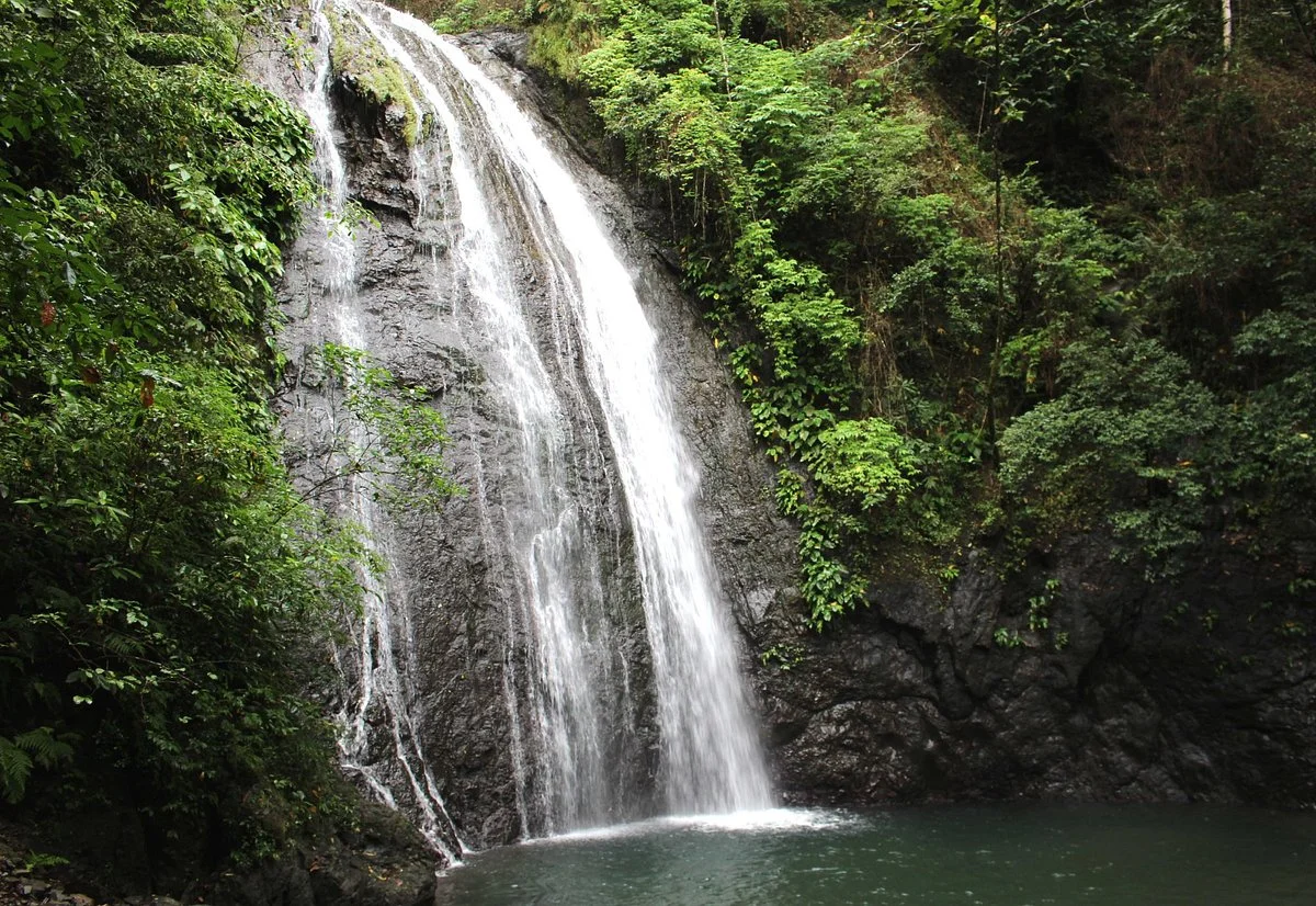 Bugtong Bato Falls