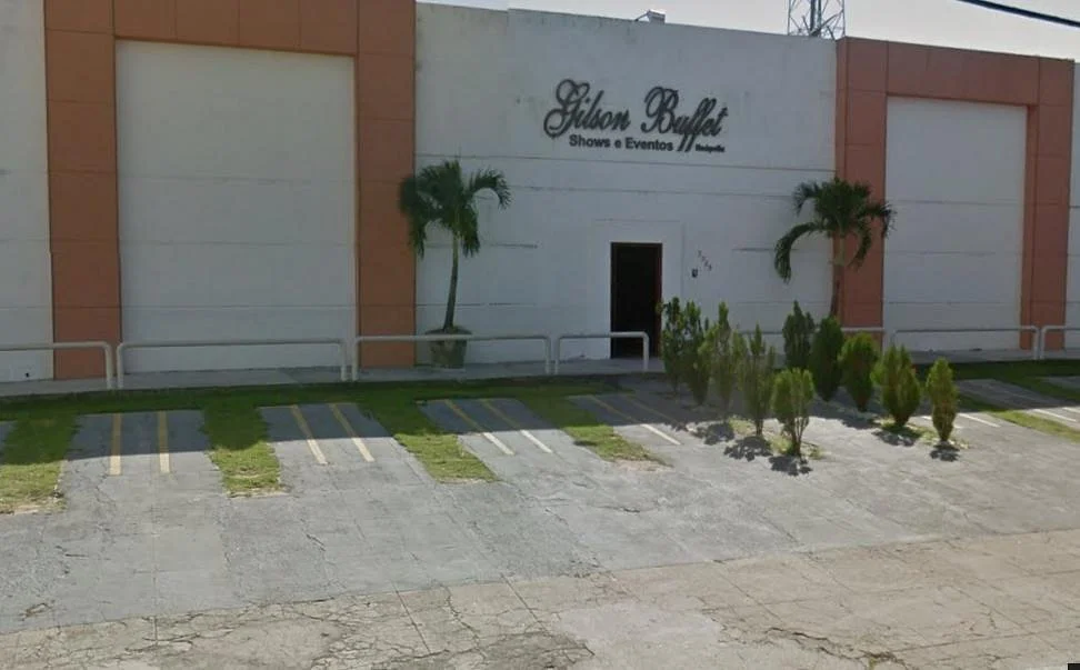 Gilson Buffet